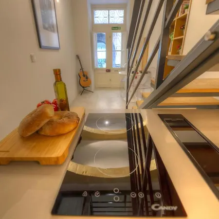 Cute And Modern Duplex In Ideal Location Rcas1-1 公寓
